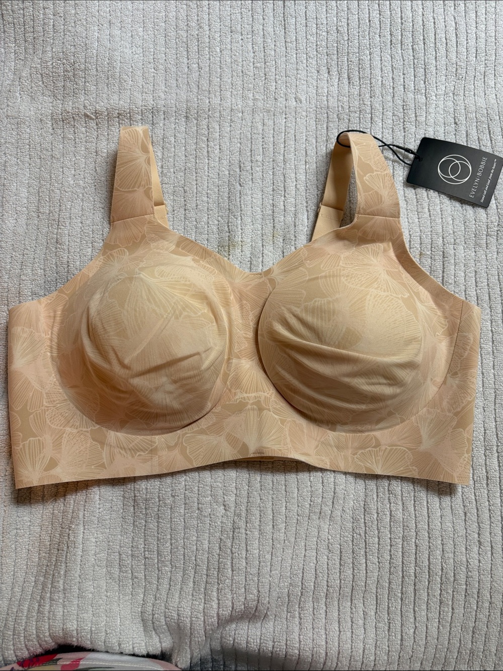 Evelyn & Bobbie beyond bra